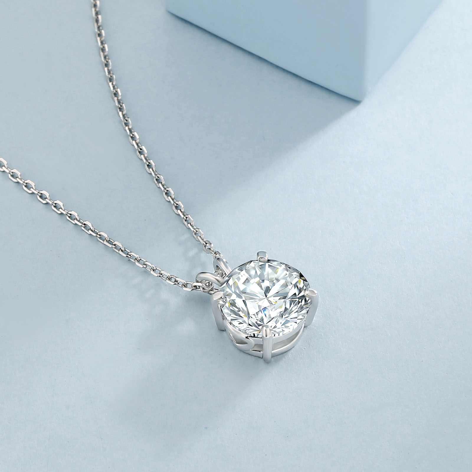 lab diamonds pendants