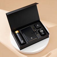 Boîte cadeau rigide magnétique pliable sur mesure, conçue pour la présentation de vêtements de luxe, d'accessoires et de bijoux haut de gamme