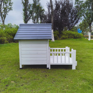 Casa de madera resistente a la intemperie para exteriores para perros pequeños y medianos con puerta y ventana - Product Image 3