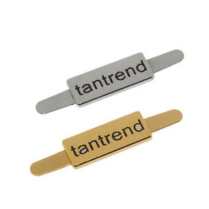 Producto de aleación de zinc personalizado, etiqueta de equipaje a granel de metal vertical cerca de Guangzhou, joyería personalizada, logotipo de etiqueta Lebal'Label grabado metálico - Product Image 5