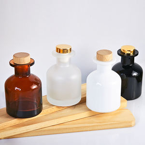 Vente en gros de haute qualité carré clair 50ml 100ml 150ml 200ml vide <span class=keywords><strong>parfum</strong></span> givré diffuseur de roseau bouteille en verre avec couvercle à vis - Product Image 6