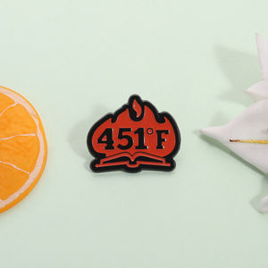 Fahrenheit 451 buku Enamel Pin klasik Fiksi Sains Novel Ray Bradbury bros Lapel lencana perhiasan hadiah grosir - Product Image 2