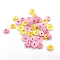 Großhandel 12,4mm Matte T5 Kunststoff Kam Snaps Button für Windeln/Kleidung