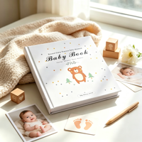 Livre de bébé relié rigide pour enregistrer la croissance, format A5, reliure parfaite, impression numérique offset personnalisée, coffret cartonné avec logo, estampage à chaud doré