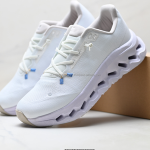 Zapatillas Deportivas Ligeras Cloudtilt con Plataforma Acolchada, Tejido Grueso Transpirable, con Cordones, Blancas y Negras, para Uso Diario - Product Image 4