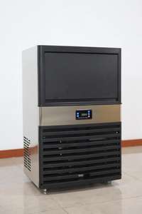 Máquina de Hielo en Cubos de Acero Inoxidable, Enfriada por Aire, Comercial, Eléctrica, de 60 kg/día, Producción de Hielo de Alta Velocidad, Enfriamiento Rápido - Product Image 3