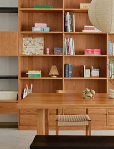 Libreria Tradizionale Nord Americana in Legno di Ciliegio - Scaffale in Legno con Pannelli in Vetro e Cassetti per Soggiorno/Studio - Product Image 4