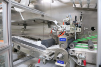 Machine automatique bon marché pour fabrication de serviettes hygiéniques/protège-slip/serviettes hygiéniques ultra fines