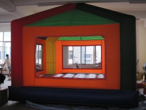 Castillo Inflable de PVC de 13 Pies, Certificado EN14960, Ecológico, con Capacidad para 500 kg, para Alquiler Comercial - Product Image 3