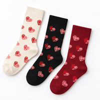 Chaussettes mi-mollet noires personnalisées avec motif cœur rose et rouge, chaussettes en coton doux et respirant, ajoutez votre propre logo, faible quantité minimale de commande