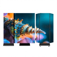 Layar Poster LED Komersial Lipat 3 Panel Jahitan Tiga Lipat Resolusi 8K HDR10+ Multi-Layar Portabel Tahan Sinar Matahari