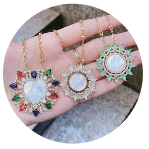 सोने की प्लेटेड संत ने मोती शेल की मां इंद्रधनुष जिरकॉन सीज़ की मां वर्जिन मैरी कैथोलिक हार कॉलर - Product Image 1