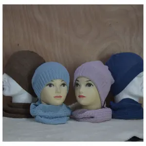 アルパカスあなたの新しい抱きしめる帽子とスカーフ分厚いリブニットアルパカウールビーニーハットと女性のためのアルパカスヌード