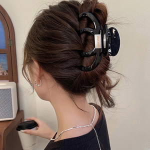 Nuovi artigli per capelli acrilici di moda coreana di tendenza fermagli per capelli Color caramella brillante accessori per capelli con artigli di coda di cavallo