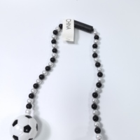 Collier de perles de ballon de football lumineuses LED en gros - ABS Mardi Gras Ramadan Cadeaux de fête de remise de diplôme pour les fans de sport