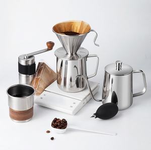 Moderno Set de Café Portátil para Viaje con Diseño Ecológico de Acero Inoxidable - Product Image 6