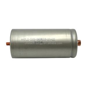 Batteria 32650 Lifepo4 Tipo a Vite Celle Batteria 3.2V 6000mAh 5500mAh 32650 Lifepo4 Cella 6Ah - Product Image 4