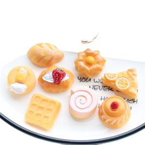 Aliments de simulation caoh, biscuits, épingles à cheveux, jouets miniatures amusants, pain, accessoires en résine, aimants de réfrigérateur DIY, décorations, pizza - Product Image 1