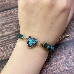 Bracelet en pierre naturelle avec perles de verre colorées, infusé de Reiki, design tendance pour les grossistes, approvisionnement centralisé - Product Image 3