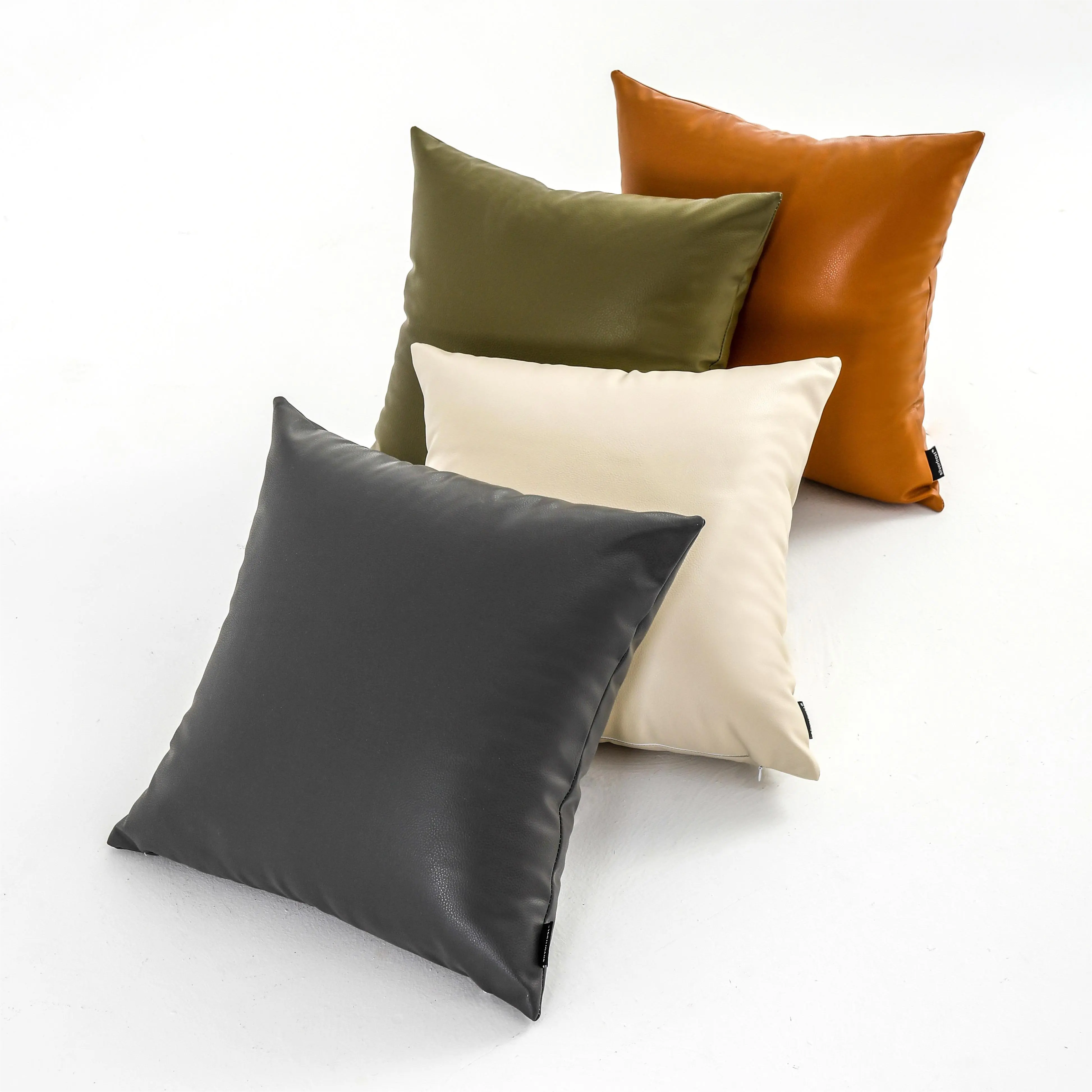 Luxury Decorative Personalized Throw Pillow Covers 18x18 Faux Leather Cushion Cover For Sofa Bed