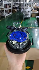 Los regalos más populares Eternal Rose La <span class=keywords><strong>Bella</strong></span> <span class=keywords><strong>y</strong></span> La <span class=keywords><strong>Bestia</strong></span> Preservar Flor en Corazón Cúpula de cristal - Product Image 5