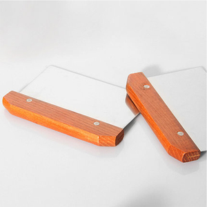 Dụng Cụ Nạo Cán Gỗ Màu Đỏ Thủ Công Xẻng Làm Bánh Mì Dụng Cụ Nạo Bột Nhà Bếp Bằng Thép Không Gỉ - Product Image 4