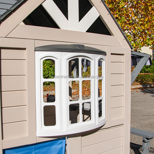 Maisonnette de jeu en bois pour enfants, élégante et tendance, avec banc et cuisine en bois - Product Image 3