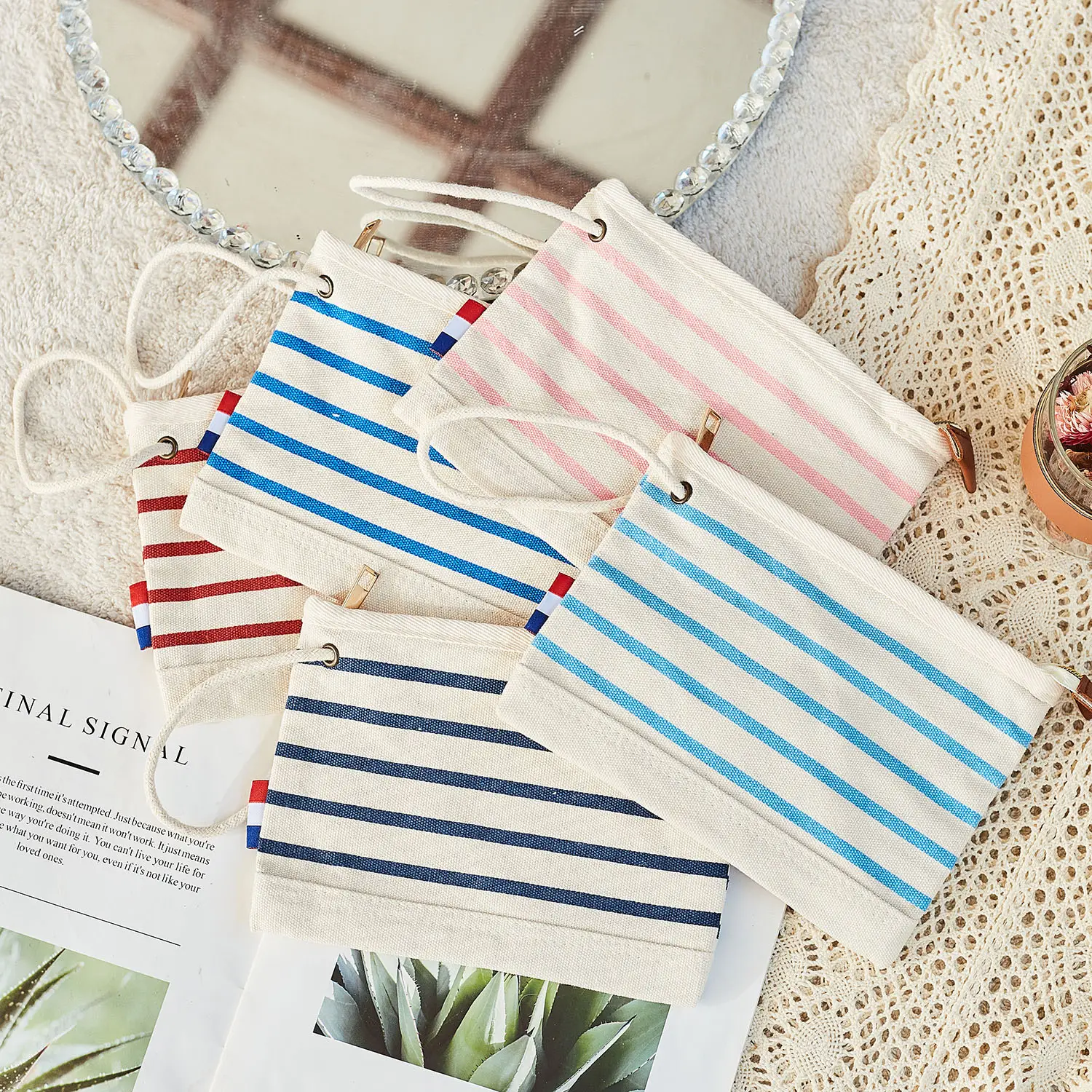 Beauty Stripes Cosmetic Bag Fashion Zipper Makeup Bag French Canvas Accessory Pouch Recycled Organic Cotton Canvas Zipper Pouch