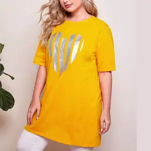 Kaus Wanita Ukuran Besar Kustom Plus Kaus Grafis Metalik Cetak Hati Ekstra Panjang