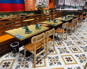 Sofá de restaurante con asientos fijos capitoné tipo canal, silla con mecanismo de husillo y mesa de madera para tienda de fideos, hamburguesería y <span class=keywords><strong>pizzería</strong></span> - Product Image 6