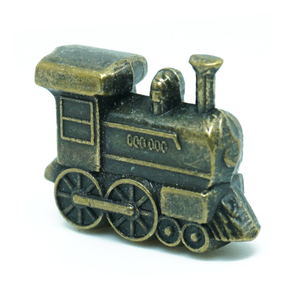 Venta al por mayor dominó accesorios tren dominó Cubo de madera pieza central trenes mexicanos de metal para jugar juego de dominó - Product Image 1