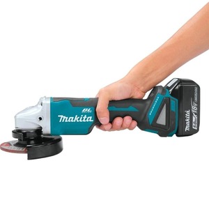 <span class=keywords><strong>Amoladora</strong></span> Angular Inalámbrica <span class=keywords><strong>Makita</strong></span> DGA404 <span class=keywords><strong>de</strong></span> 18V con Batería <span class=keywords><strong>de</strong></span> Litio, Pulidora Inalámbrica <span class=keywords><strong>de</strong></span> 4 Pulgadas, Herramienta Eléctrica - Product Image 2