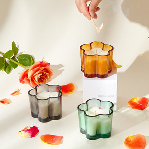 Flower Shaped Scented <b>Candles</b> In Glass For Wedding Aromatherapy Gift <b>Set</b> - Product Image 1