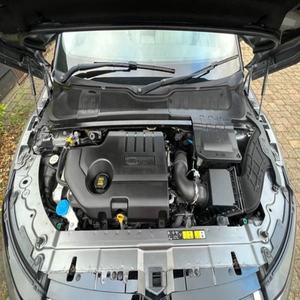 Bastante usado Land Rover Range Rover Evoque 6,1-8L Turbo Diesel FWD Euro 6 Asientos de cuero ACC Interior ligero - Product Image 5