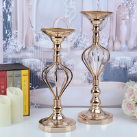 Centres de table en métal doré pour la décoration de mariage avec fleurs et bougies, grand support floral en métal pour allée de fête