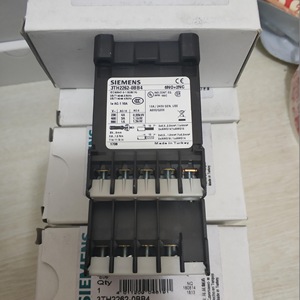 Contacteur Siemens 3TH2262-0BB4 10A 240V AC 6NO+2NC Montage sur rail DIN Fabriqué en Turquie - Product Image 1