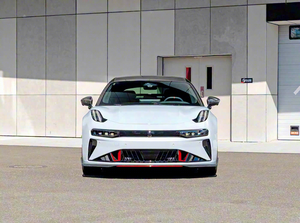 Kendaraan Energi Baru Performa Unggulan 5 Kursi 4WD Mobil Sedan Listrik untuk Balap di Sirkuit, Mengemudi Kecepatan Tinggi, Perjalanan Mewah - Product Image 2