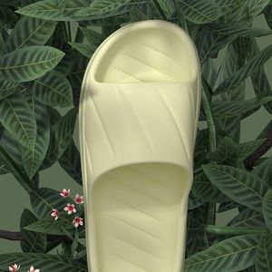 Nouvelles tongs en EVA pour femmes, style été, couleur unie, motif ours mignon, pour la maison et les sorties décontractées - Product Image 4