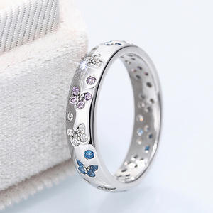 Anello a Farfalla T0765 in Argento Sterling 925 con Incastonatura Pavé di Ametista, Gioiello Regalo per Donne - Product Image 6