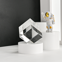 Cube en cristal transparent gravé au laser 3D de haute qualité 50*50*50mm, prêt à être expédié, avec boîte cadeau à coins coupés