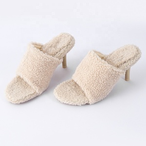 Chaussons confortables à bout carré pour femme, en fausse fourrure et laine d'agneau, talon aiguille, pour l'été et l'automne, style mode, pour l'extérieur - Product Image 3