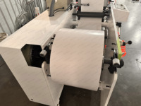 Hoge snelheid 4 5 6 kleuren smalle web UV-lijm papierrol tot rol etiket logo stickers flexo printmachine MET stansmachine