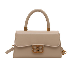 Borsa a tracolla in stile contrastato di colore. - Product Image 6