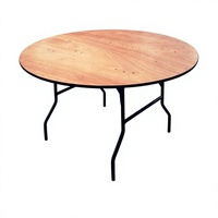 Table à manger rectangulaire pliable de luxe moderne 4 places avec design à panneaux et pieds en métal, tables de restaurant et de fête