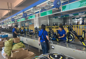 <span class=keywords><strong>Bicicleta</strong></span> <span class=keywords><strong>Fija</strong></span> de Spinning Comercial para Gimnasio Interior, Equipo de Fitness, Bicicletas de Spinning Magnéticas con Pantalla - Product Image 5