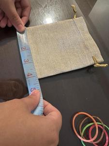 Pochettes cadeaux en jute réutilisables, écologiques, durables, de qualité supérieure, en fibres naturelles, avec logo personnalisé, petite taille, pour bijoux - Product Image 5