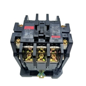 คอนแทคเตอร์แม่เหล็กไฟฟ้ากระแสสลับ 3 โพล รุ่น PAK-35H ซีรีส์ PAK ใหม่เอี่ยม กระแสความร้อน 60A สำหรับควบคุมมอเตอร์ - Product Image 1