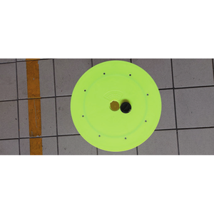 Base en caoutchouc lestée pour poteau de 32 mm avec ou sans pointe, équipement d'entraînement - Product Image 1