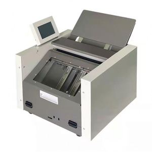 Agrafeuse plieuse semi-automatique de bureau électrique S660 pour la création de livrets et la reliure de documents - Product Image 1