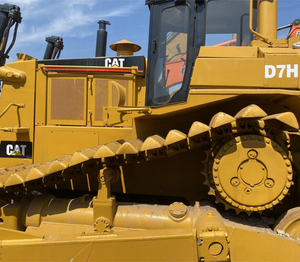 Buen estado Maquinaria usada Caterpillar usada D7H Bulldozers Buenas condiciones de trabajo incluyendo componentes básicos a la venta - Product Image 1